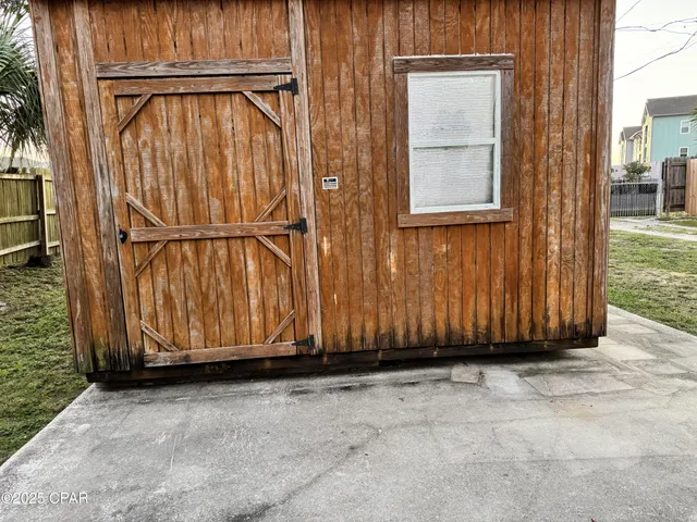 $1,500 | 6427 Oakshore Drive, Panama City, FL 32404