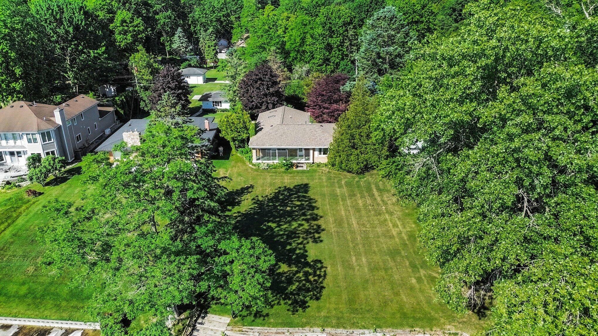 6458 Lakeshore Road Fort Gratiot, MI 48059 - Photo 36 of 36 038_file_7871
