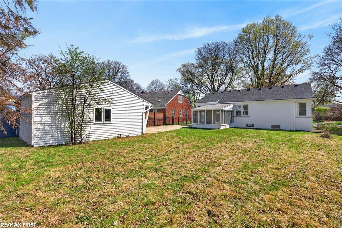 2752 Bamlet Road Royal Oak, MI 48073 - Photo 45 of 47 50205143-35dd54f6-ac27-42ce-9f9a-7e3e577c790a.JPG