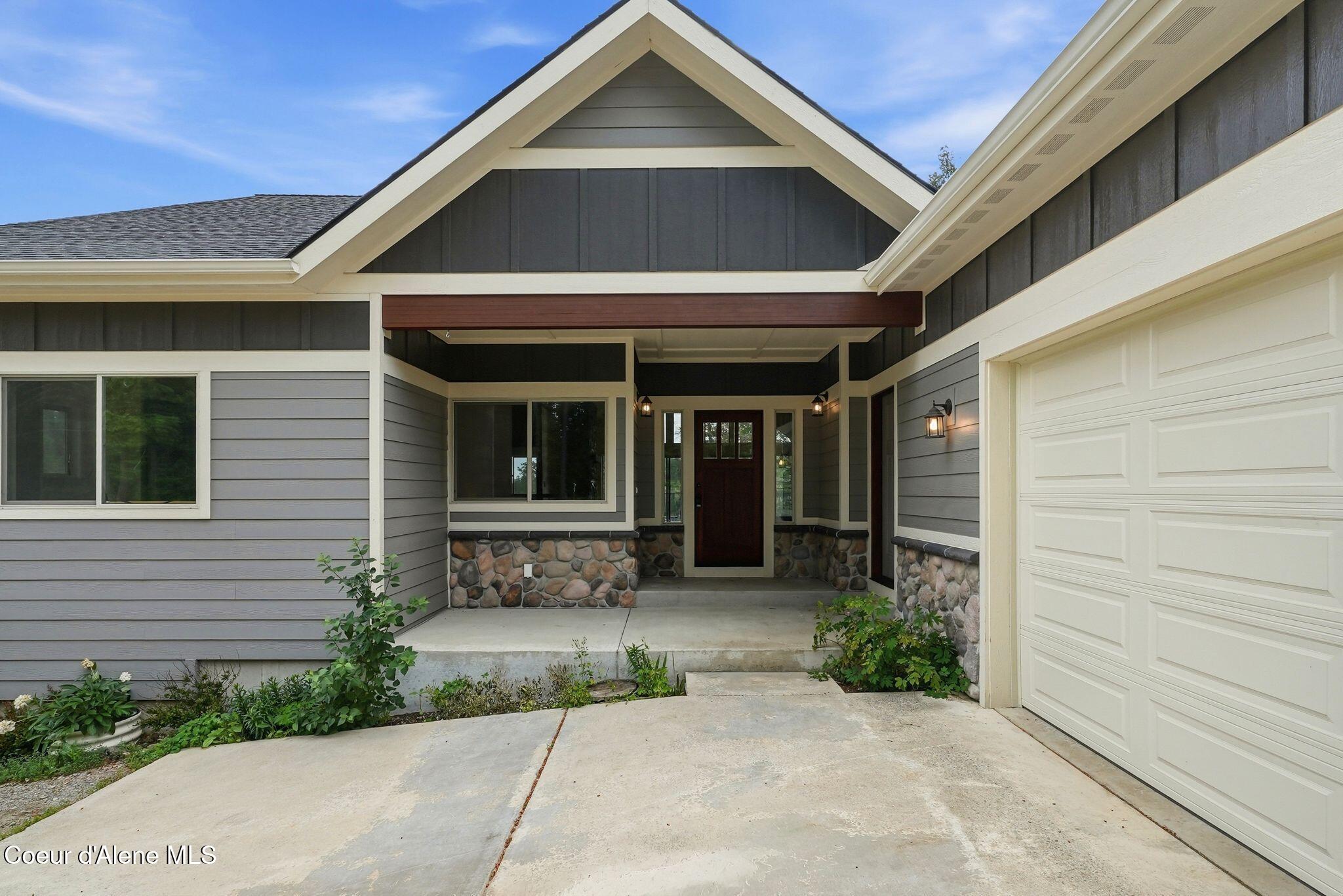 5774 West Kidd Island Road Coeur D'Alene, ID 83814 - Photo 2 of 66 Inside-Media-Kidd-4