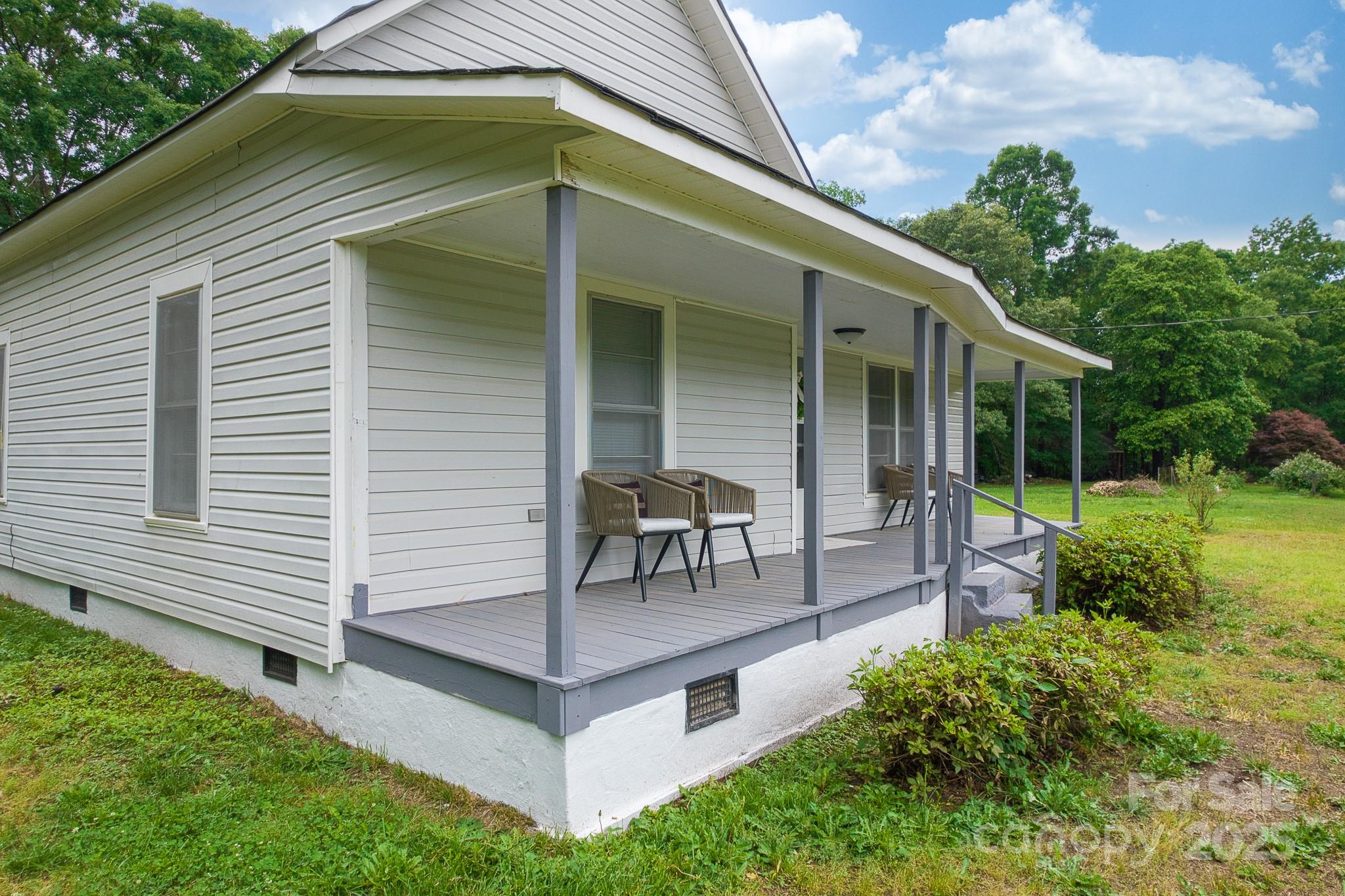 2126 Robby Drive Maiden, NC 28650 - Photo 14 of 45 Gallery Image 14