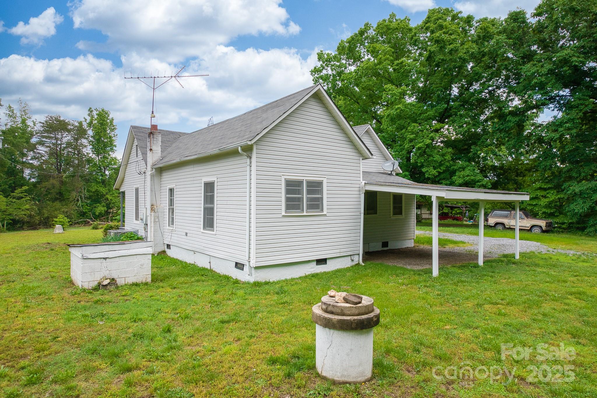 2126 Robby Drive Maiden, NC 28650 - Photo 18 of 45 Gallery Image 18