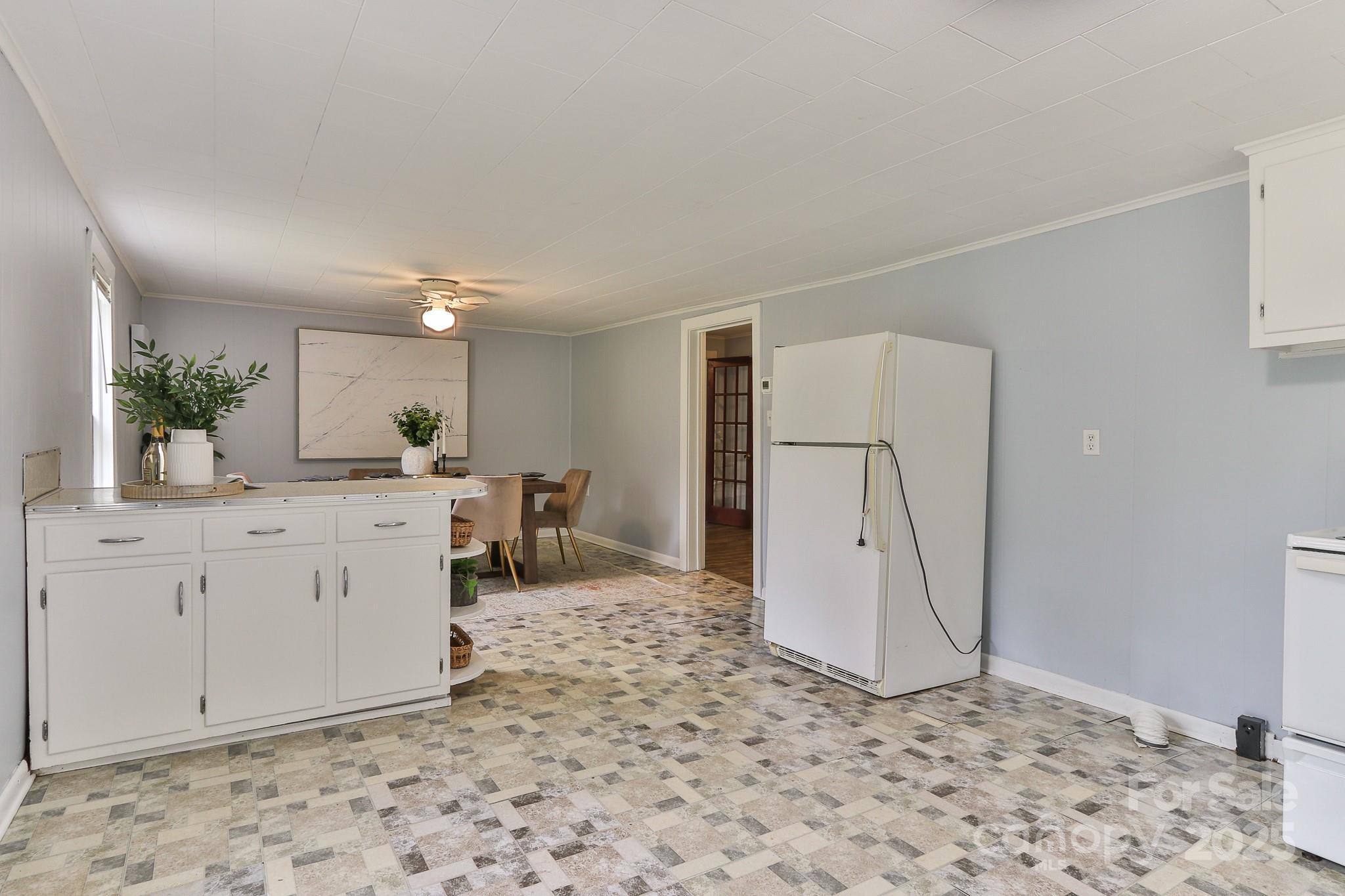 2126 Robby Drive Maiden, NC 28650 - Photo 41 of 45 Gallery Image 41