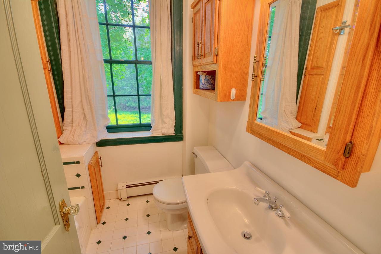 160 Bailey Road Kempton, PA 19529 - Photo 23 of 41 Gallery Image 23