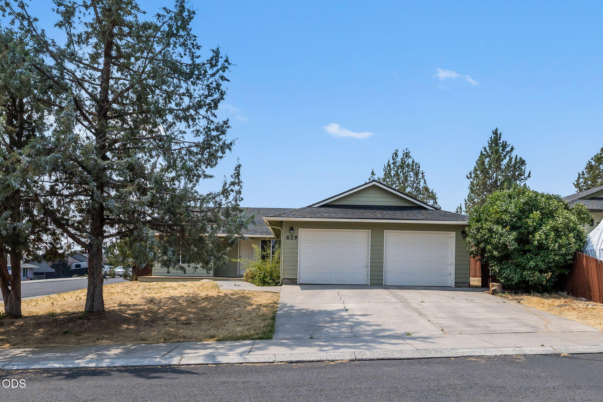629 Deer Ridge Court Madras, OR 97741 - Photo 3 of 33 Gallery Image 3