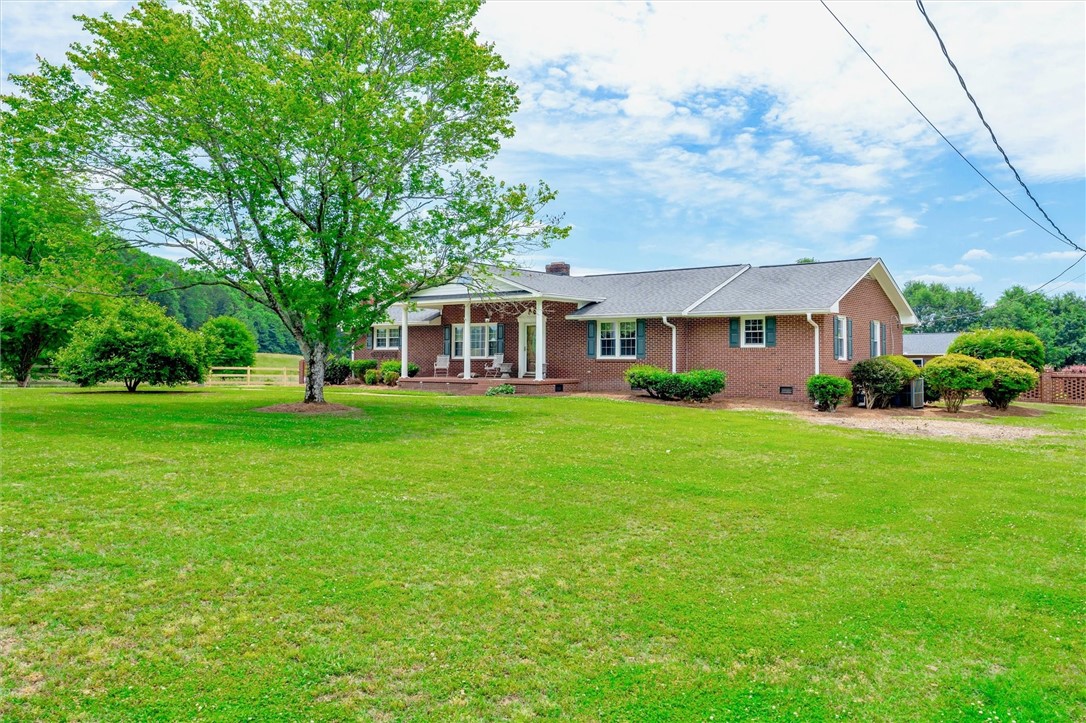 403 Joe Black Road Pelzer, SC 29669 - Photo 2 of 50