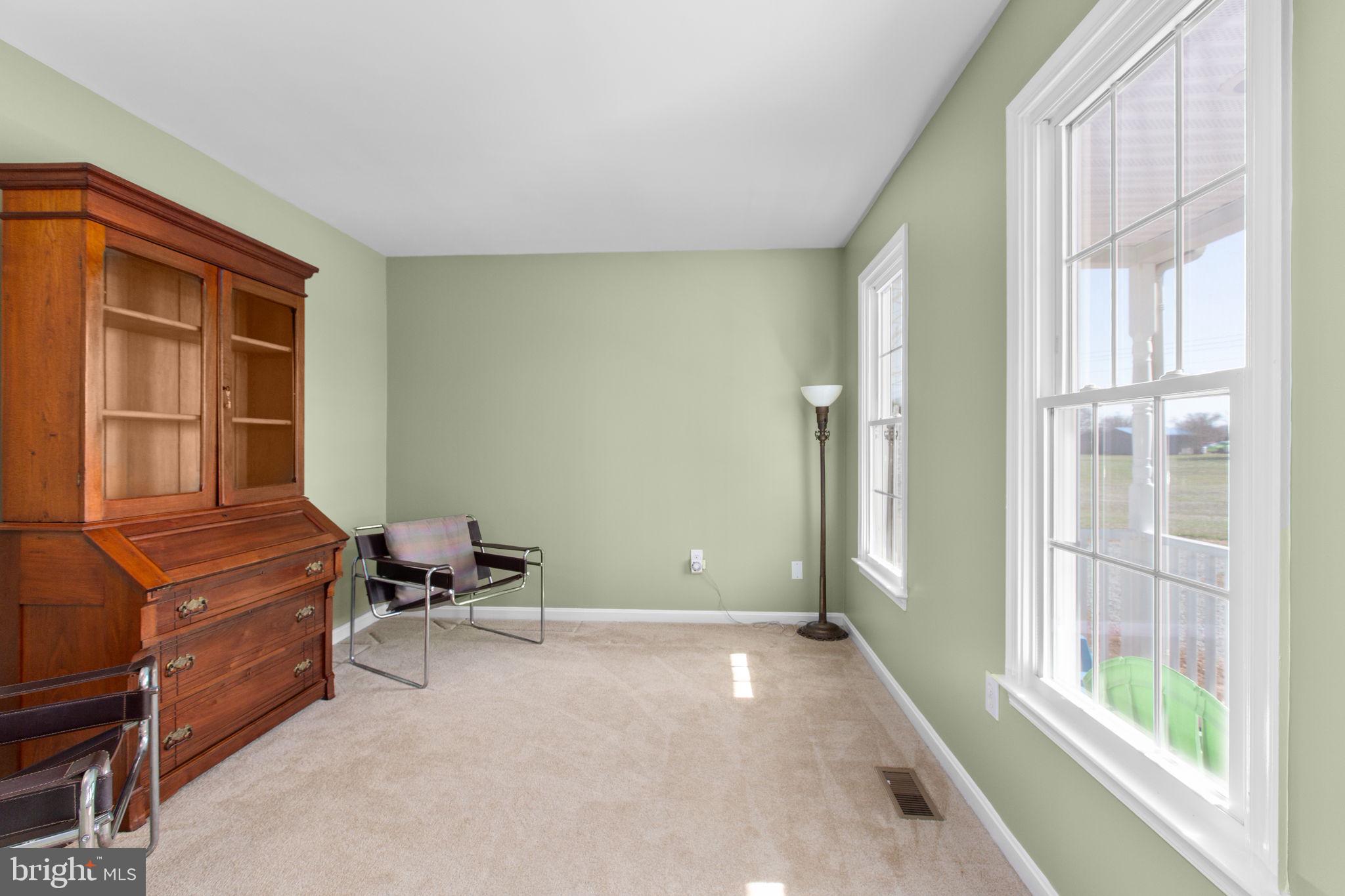 5825 Morris Road Spotsylvania, VA 22551 - Photo 21 of 120 Living room