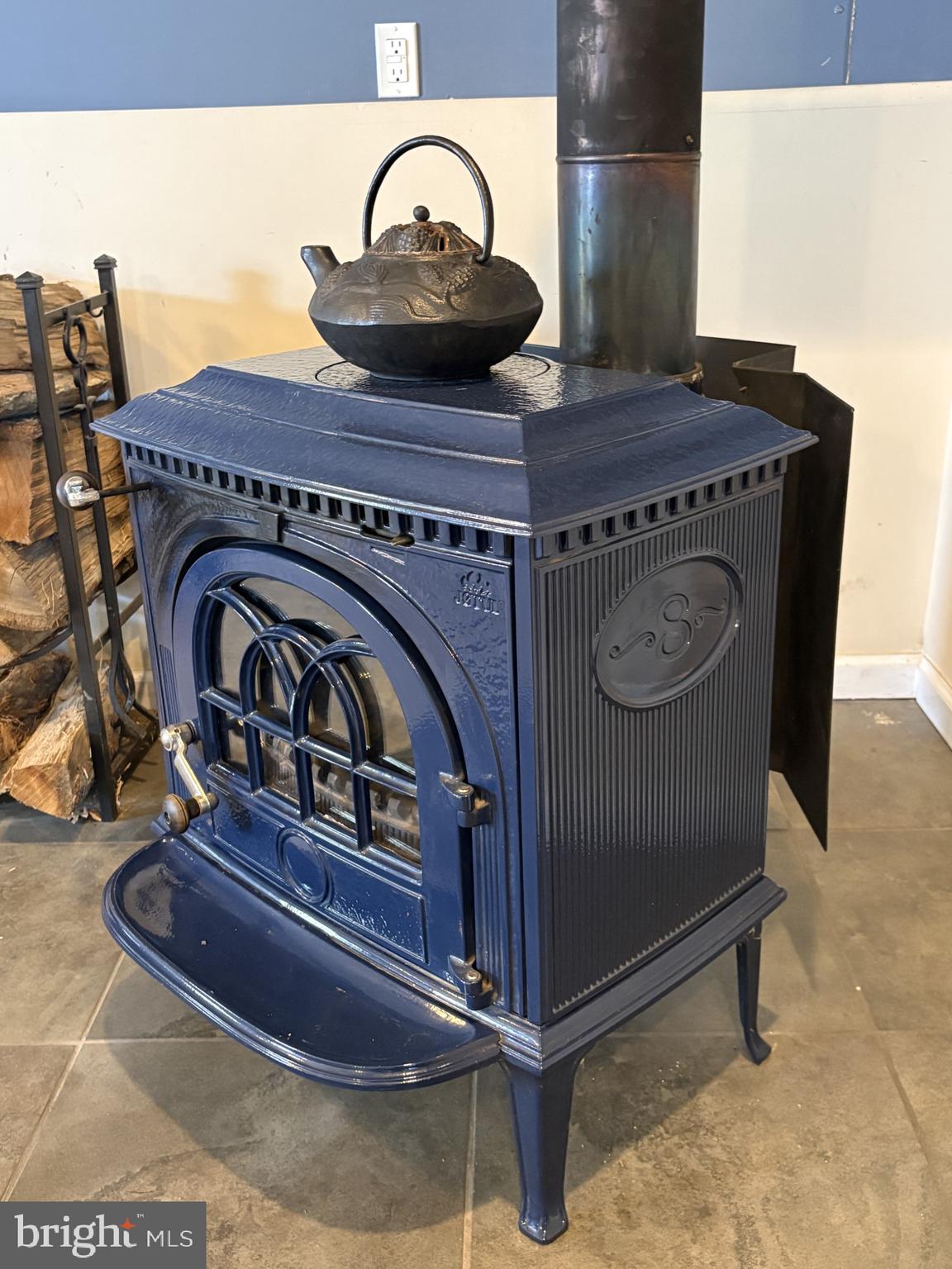 5825 Morris Road Spotsylvania, VA 22551 - Photo 30 of 120 Wood stove in family room