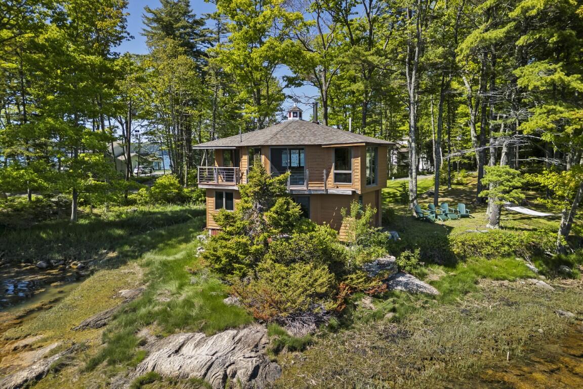 42 Delano Road Boothbay, ME 04571 - Photo 3 of 39