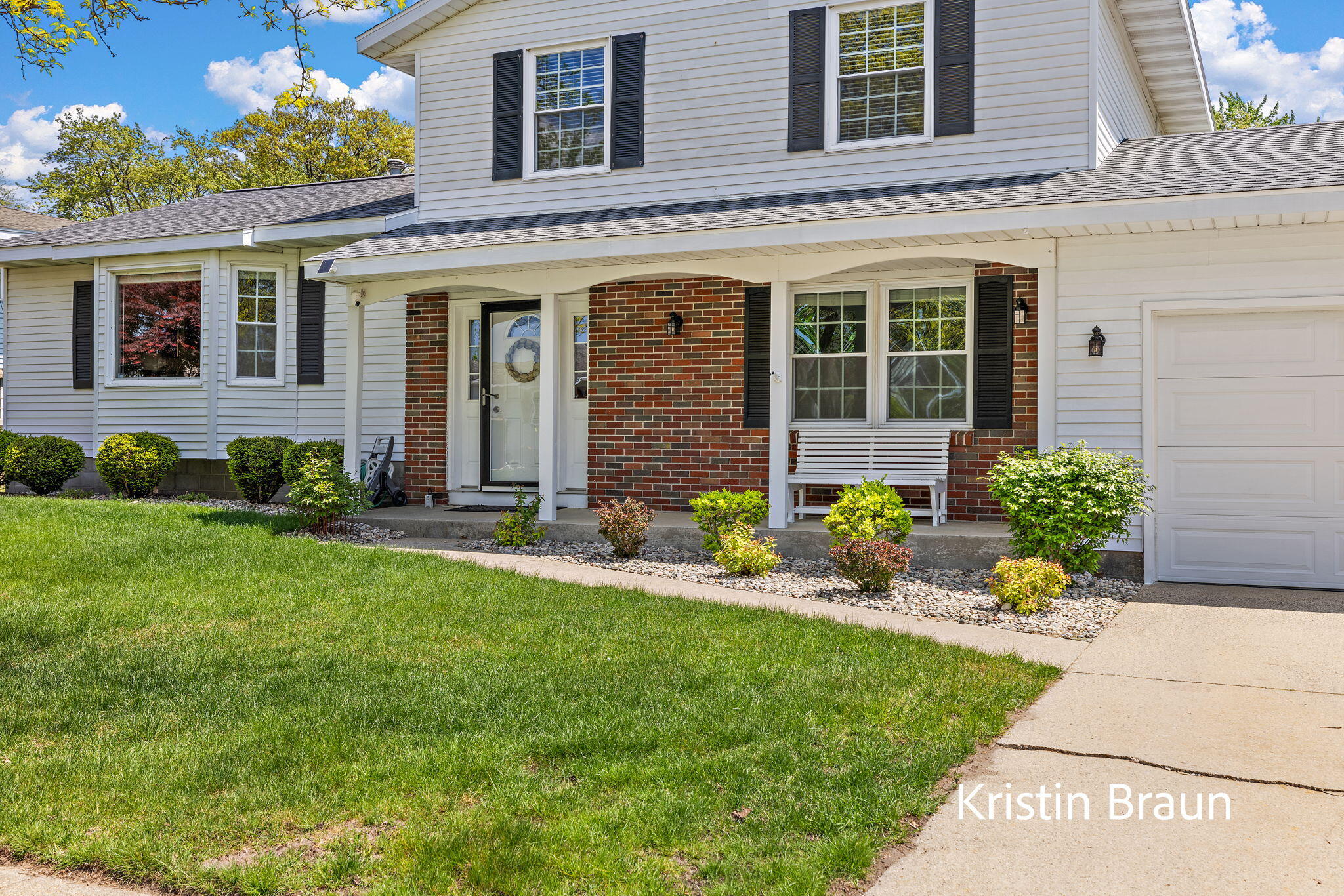 3230 Davis Road Muskegon, MI 49441 - Photo 5 of 69 5-web-or-mls-2R9A4503