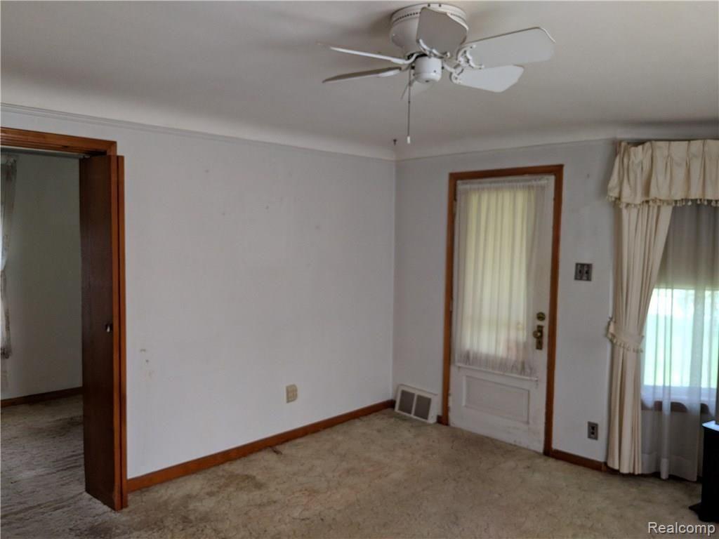 38287 Tyler Road Romulus, MI 48174 - Photo 7 of 31
