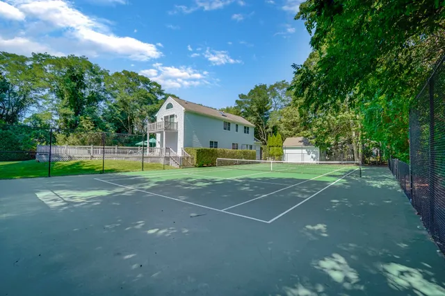 a view of a basketball court