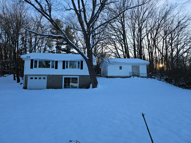 $300,000 | 4725 East Sager Road, Hastings, MI 49058