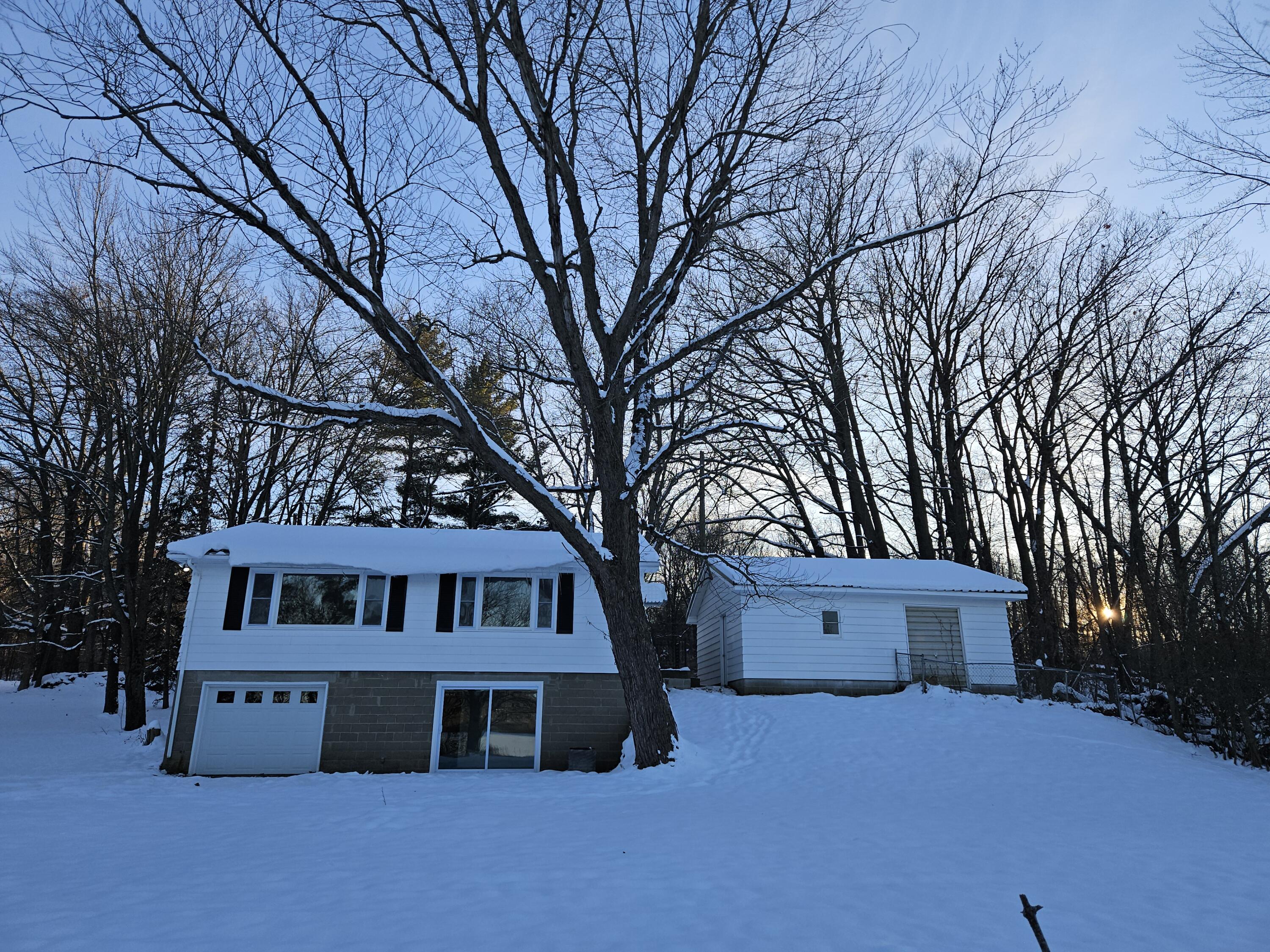 4725 East Sager Road Hastings, MI 49058 - Photo 50 of 61 20251208_162117
