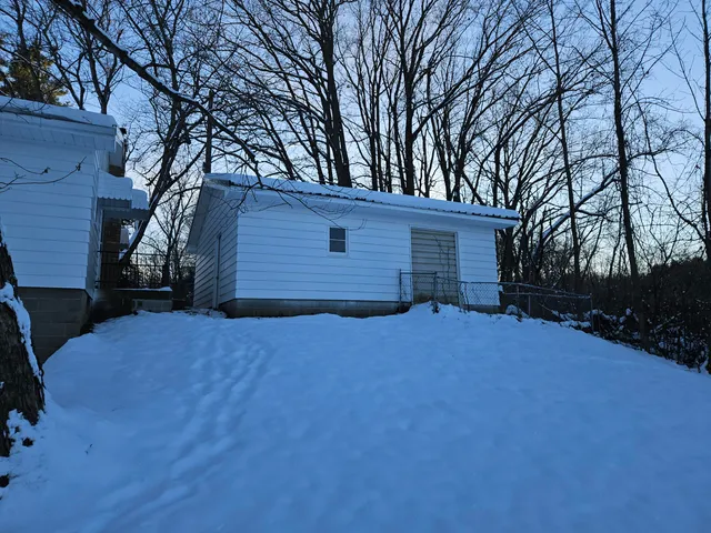 $300,000 | 4725 East Sager Road, Hastings, MI 49058