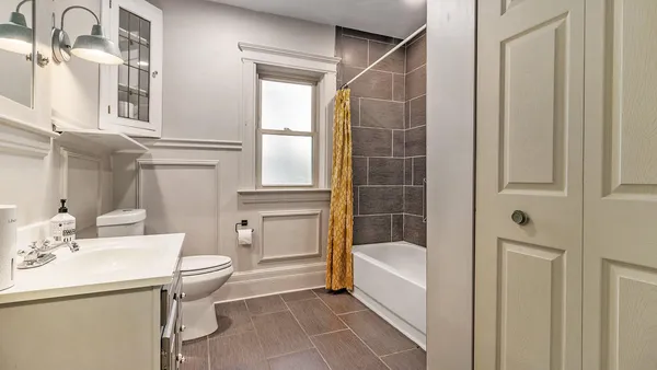 $315,000 | 146 North Avenue, Mount Clemens, MI 48043