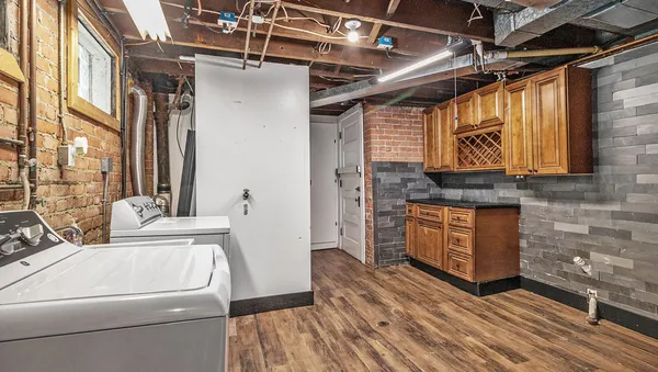 $315,000 | 146 North Avenue, Mount Clemens, MI 48043