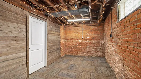 $315,000 | 146 North Avenue, Mount Clemens, MI 48043