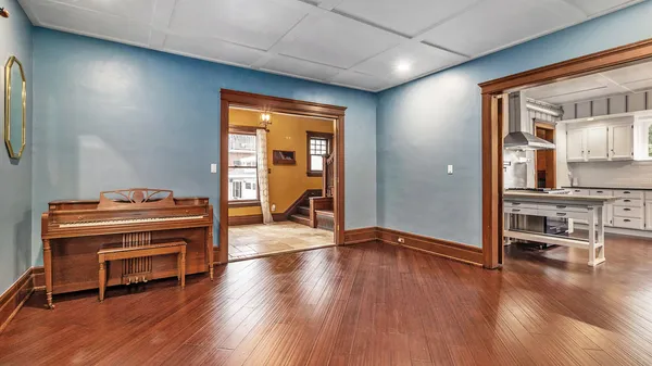 $315,000 | 146 North Avenue, Mount Clemens, MI 48043