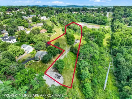 $150,000 | 229 Verdan Drive North, York, PA 17403