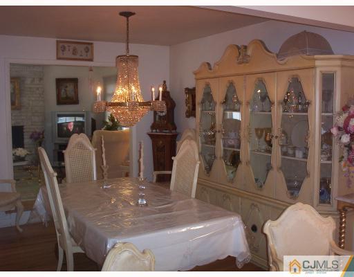6 Morningside Road Colonia, NJ 07067 - Photo 5 of 7