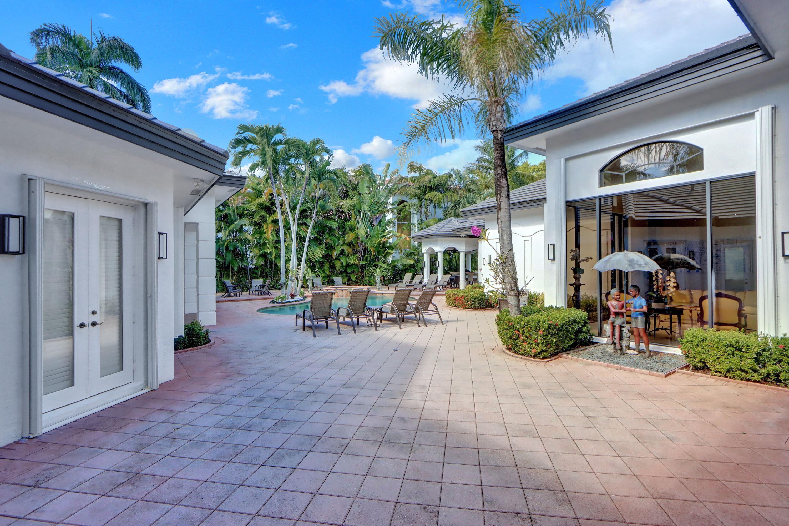 3799 Northwest Coventry Lane Boca Raton, FL 33496 - Photo 29 of 54 Courtyard - 2