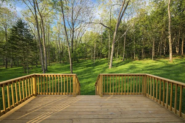 $359,900 | 4603 Chapel Hill Road, Southside, TN 37171