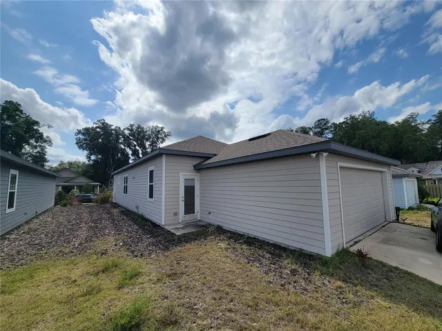 $2,300 | 6323 Southwest 47th Terrace, Gainesville, FL 32608