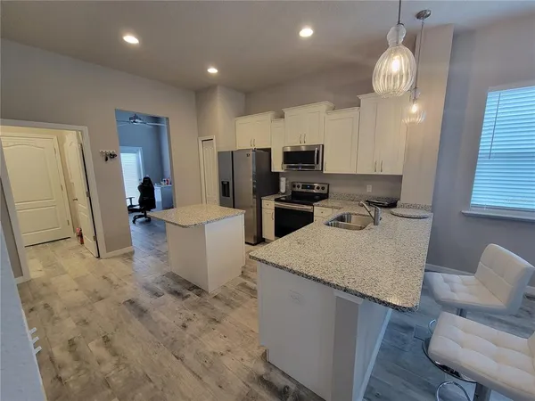 $2,195 | 6323 Southwest 47th Terrace, Gainesville, FL 32608