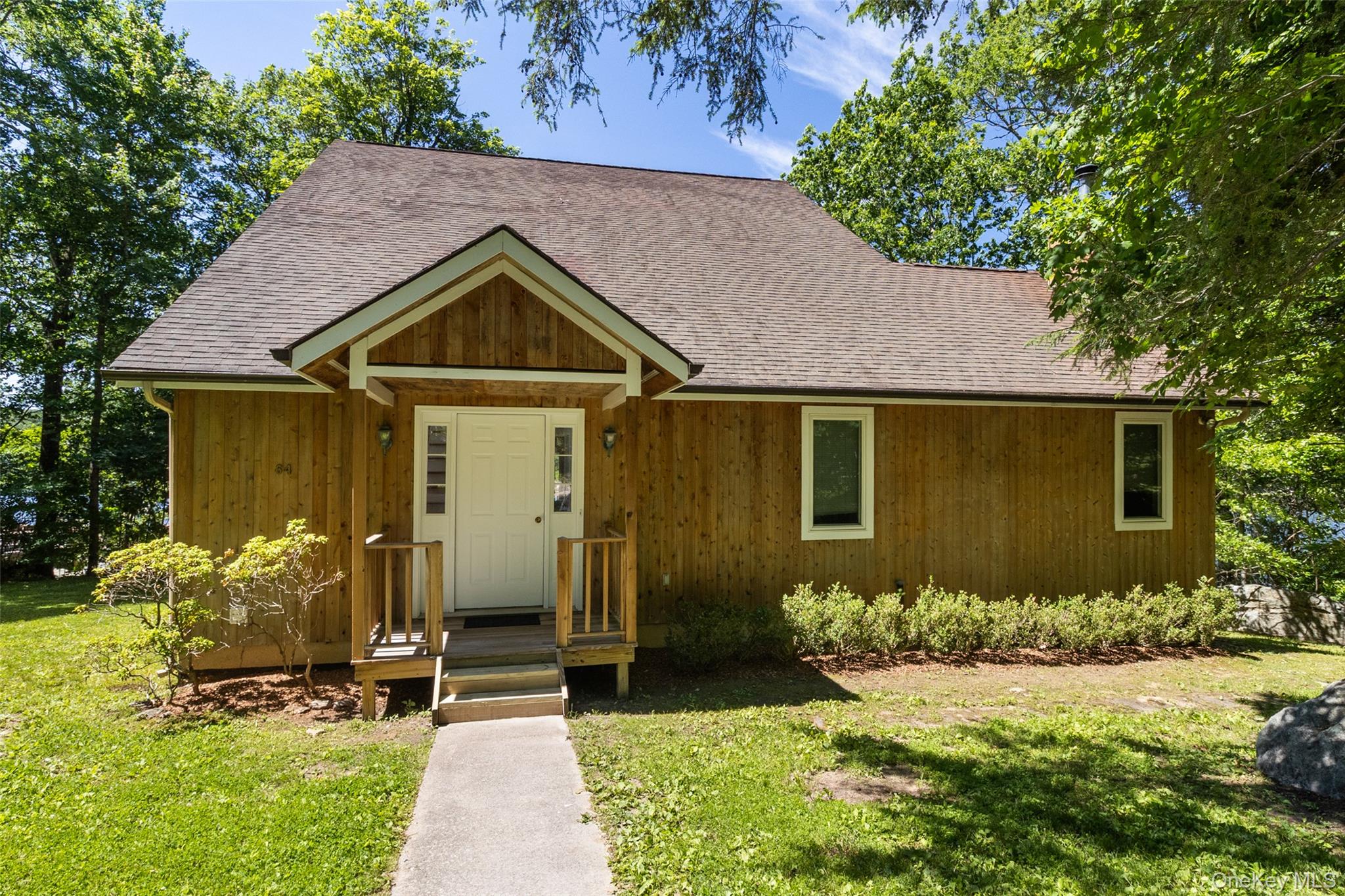 64 Lillian Road Mahopac, NY 10541 - Photo 4 of 41 Cedar sided Contemporary