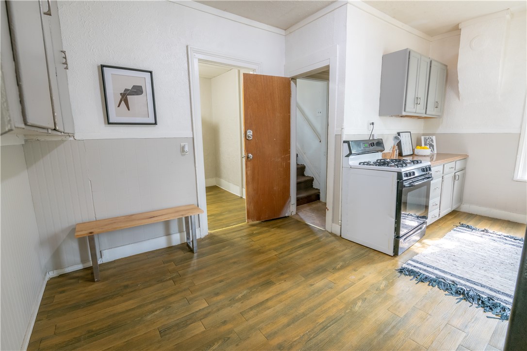 166 Reynolds Street Rochester, NY 14608 - Photo 7 of 25