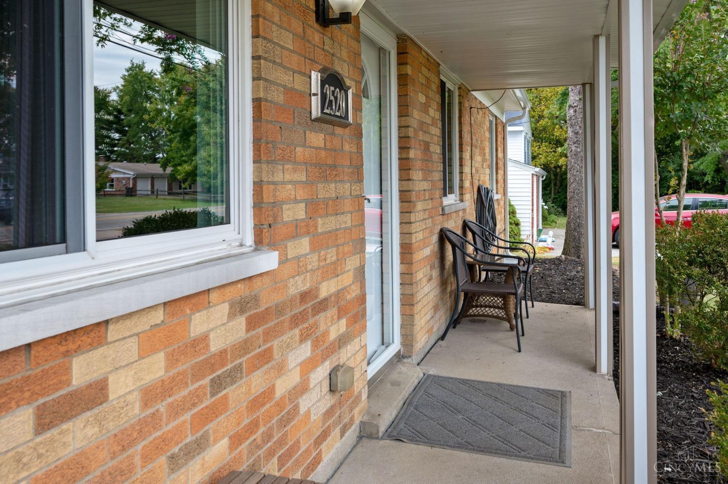 2520 Houston Road Cincinnati, OH 45231 - Photo 4 of 28