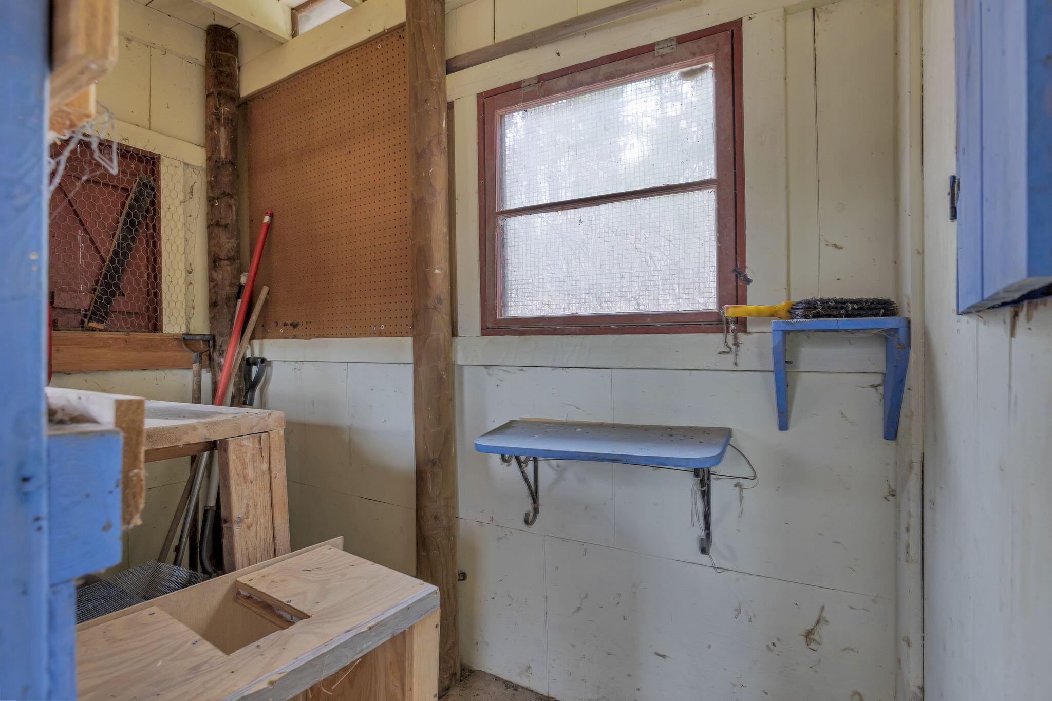 9050 Dalzell Road Lower Salem, OH 45745 - Photo 76 of 93 Chicken Coop - 9050 Dalzell Rd, Lower Salem, OH 45745