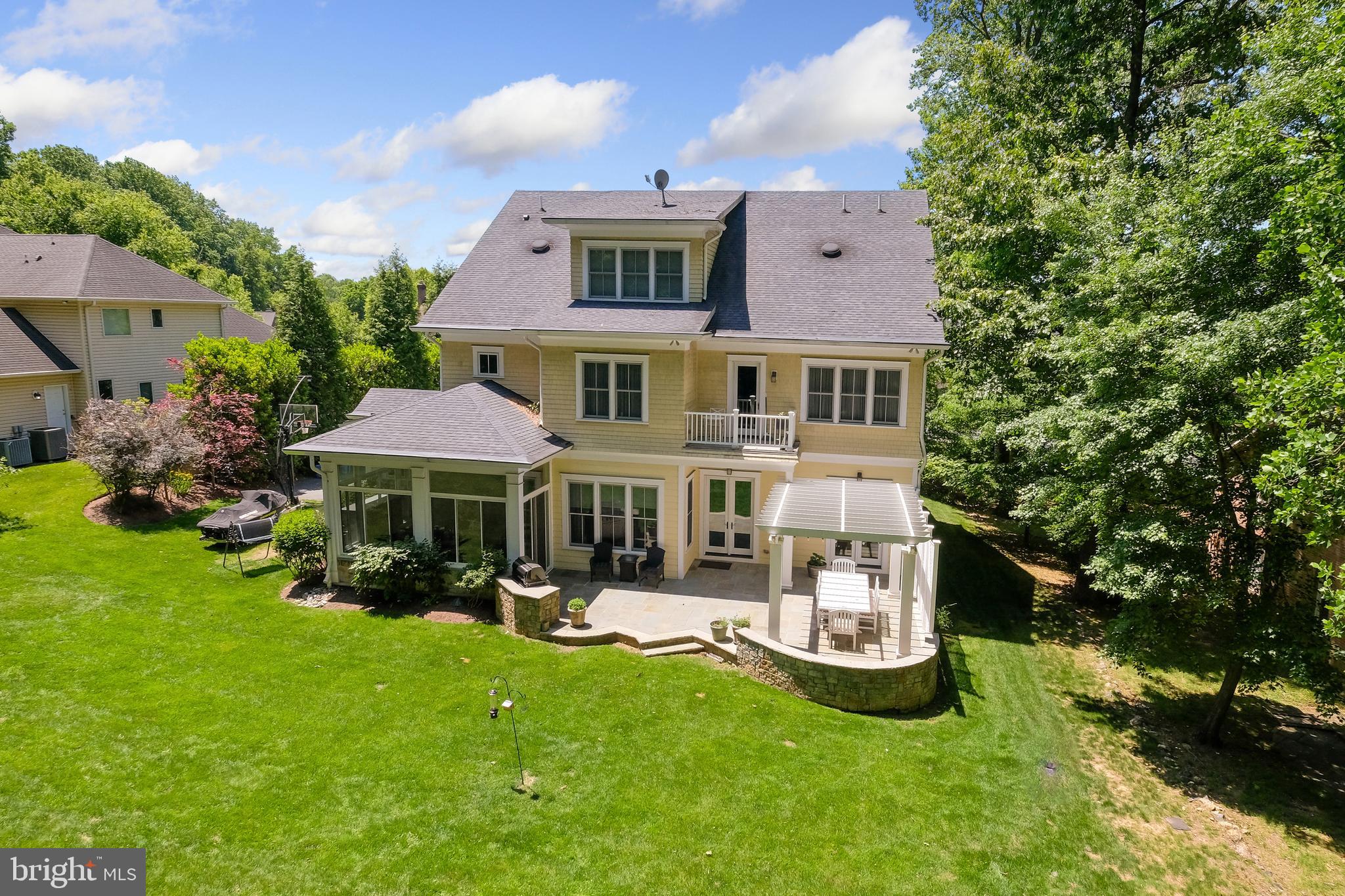 11413 Cushman Road Rockville, MD 20852 - Photo 6 of 30