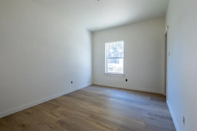 $359,900 | 2510 Oxford Avenue, Fort Worth, TX 76106