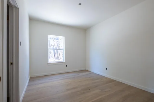 $359,900 | 2510 Oxford Avenue, Fort Worth, TX 76106