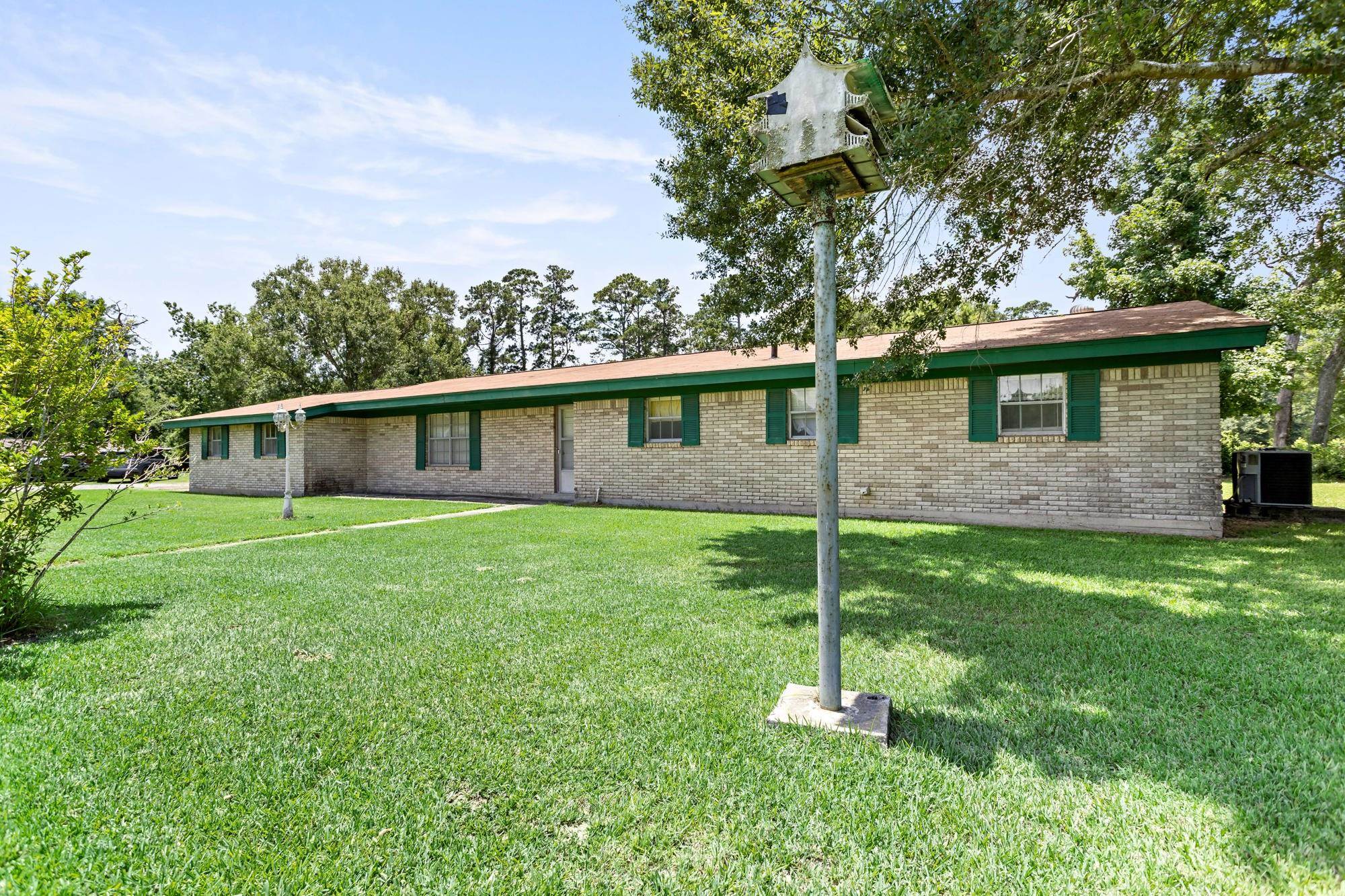 4724 Church House Road Orange, TX 77630 - Photo 8 of 36