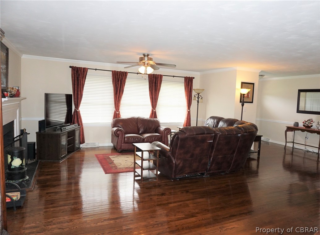 7695 Farmwood Road Gloucester Point, VA 23062 - Photo 6 of 50 Gallery Image 6