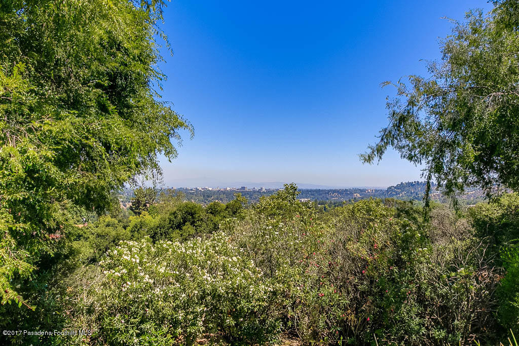 1336 Inverness Drive Pasadena, CA 91103 - Photo 4 of 42 a view of a big yard with a garden