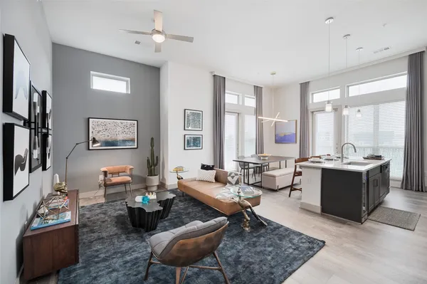 $2,997 | 160 Birdsall Street, Unit 2302, Houston, TX 77007