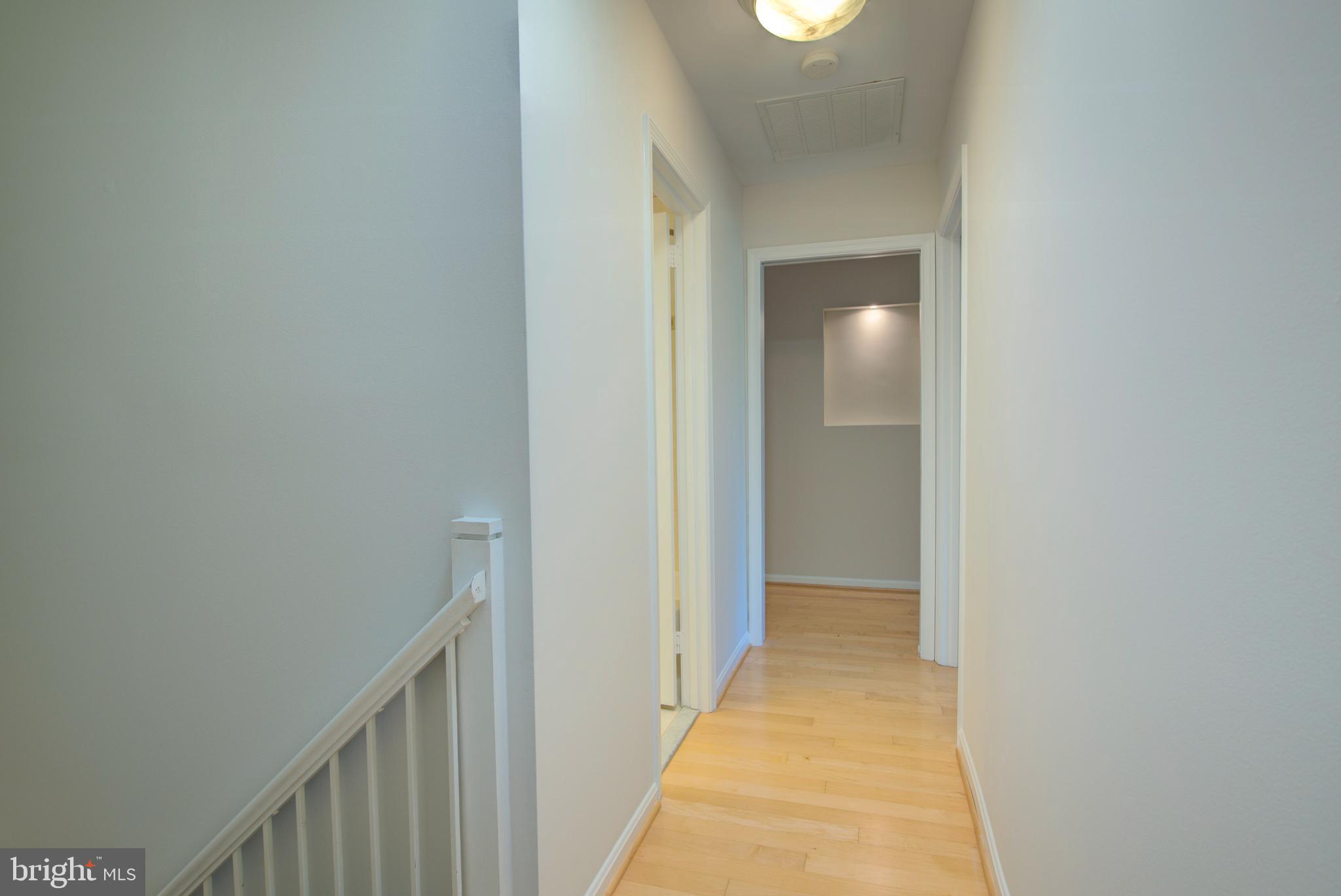 2128 Golf Course Drive Reston, VA 20191 - Photo 34 of 105 Look up to see the SolaTube. Sun w/o the heat.