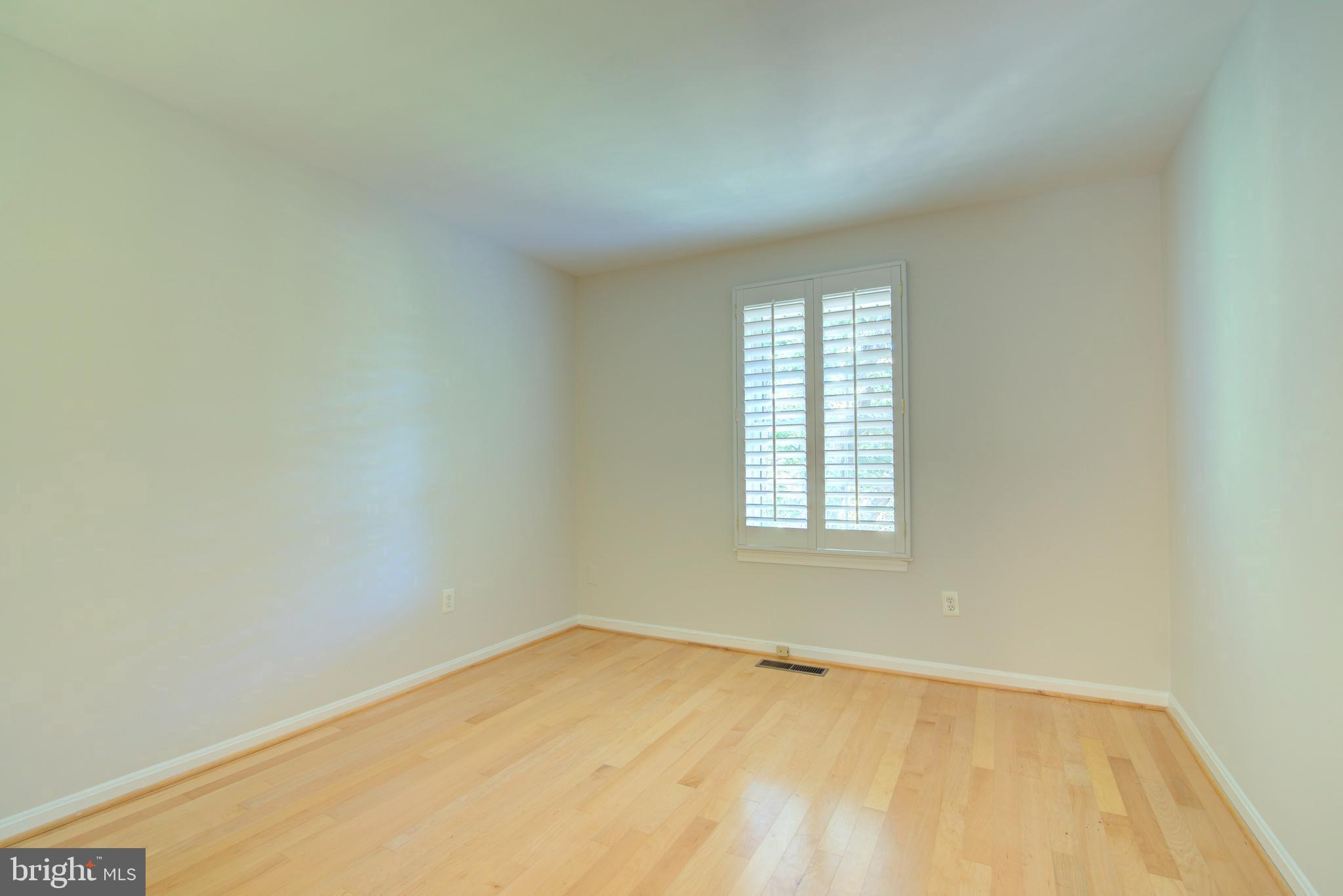 2128 Golf Course Drive Reston, VA 20191 - Photo 45 of 105 Bonus room off primary suite
