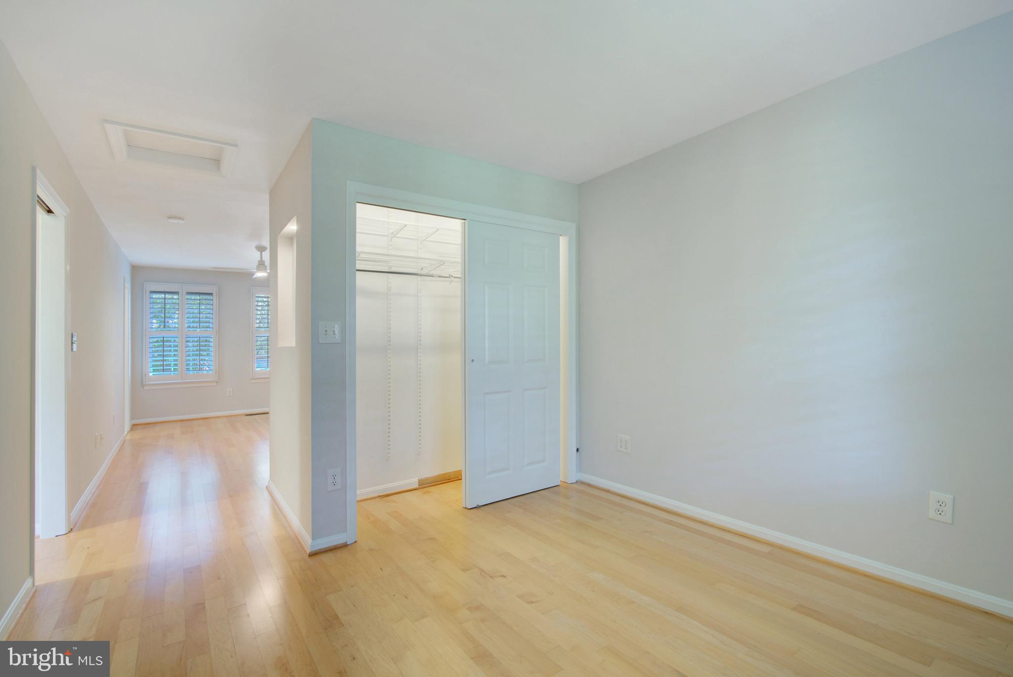 2128 Golf Course Drive Reston, VA 20191 - Photo 46 of 105 Sitting room/4th UL bedroom with deep closet