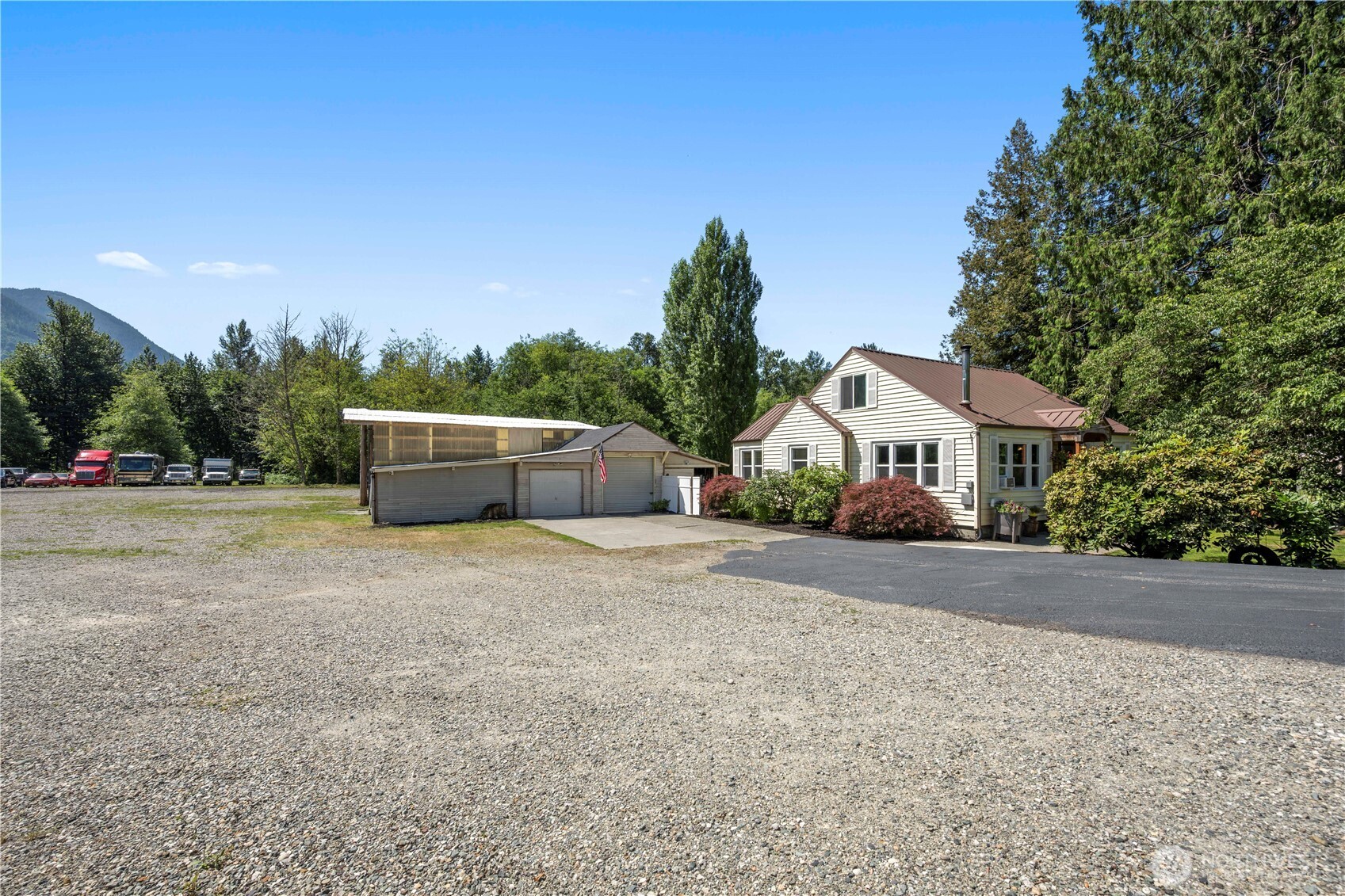 21716 State Rte 530 Northeast Arlington, WA 98223 - Photo 17 of 40
