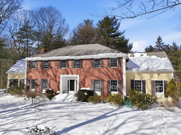 $4,199,000 | 253 Highland Street, Weston, MA 02493