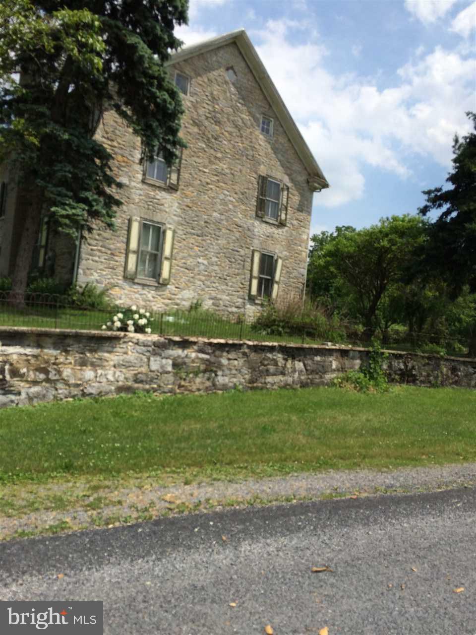 181 Boyer Road Carlisle, PA 17015 - Photo 2 of 8