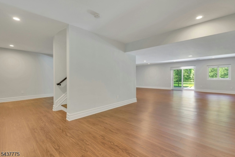 16 Exeter Road Short Hills, NJ 07078 - Photo 39 of 49