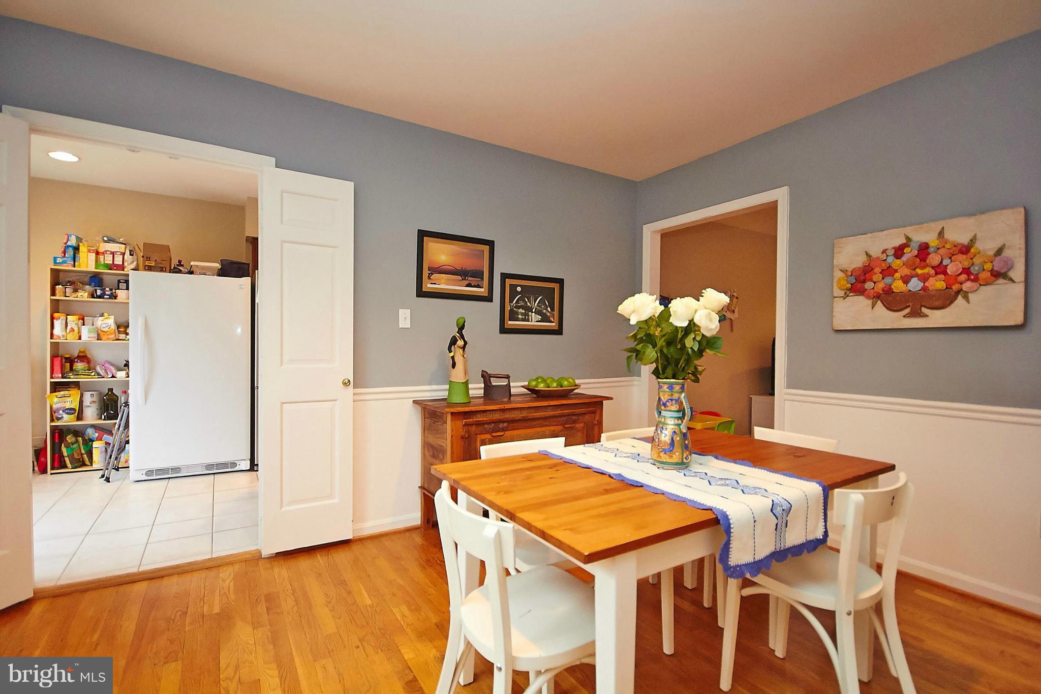 1124 Kensington Road McLean, VA 22101 - Photo 8 of 29 Dining Room