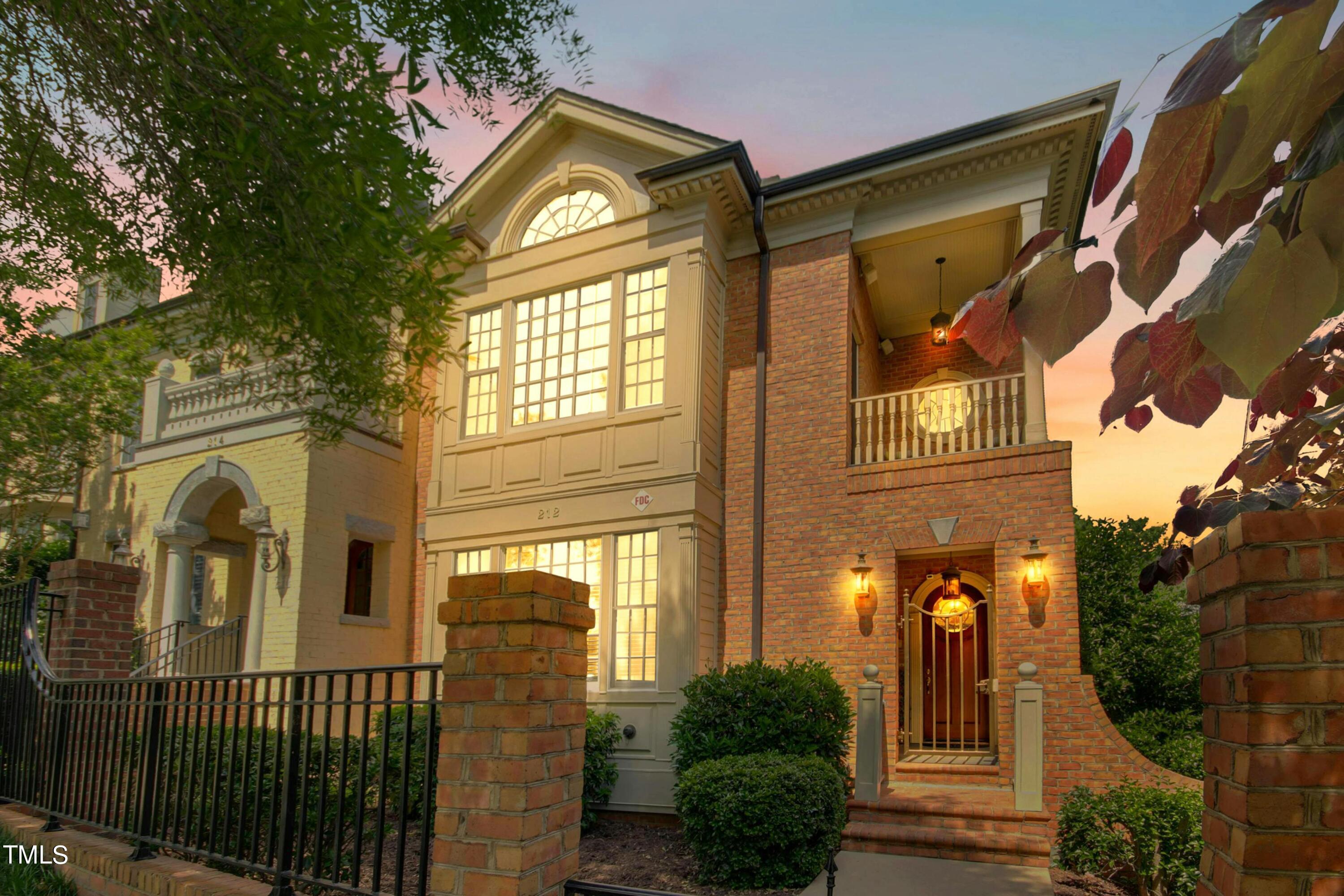 212 West Barbee Chapel Road Chapel Hill, NC 27517 - Photo 1 of 75 076-463593-212_West_Barbee_Chapel_RoadIM