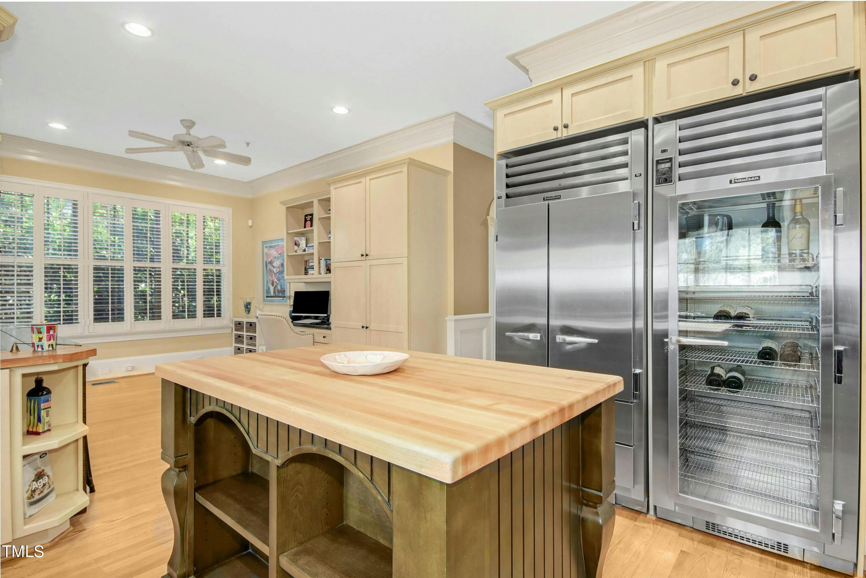 212 West Barbee Chapel Road Chapel Hill, NC 27517 - Photo 26 of 75 027-463593-212_W_Barbee_Chapel_Rd_IMG_45